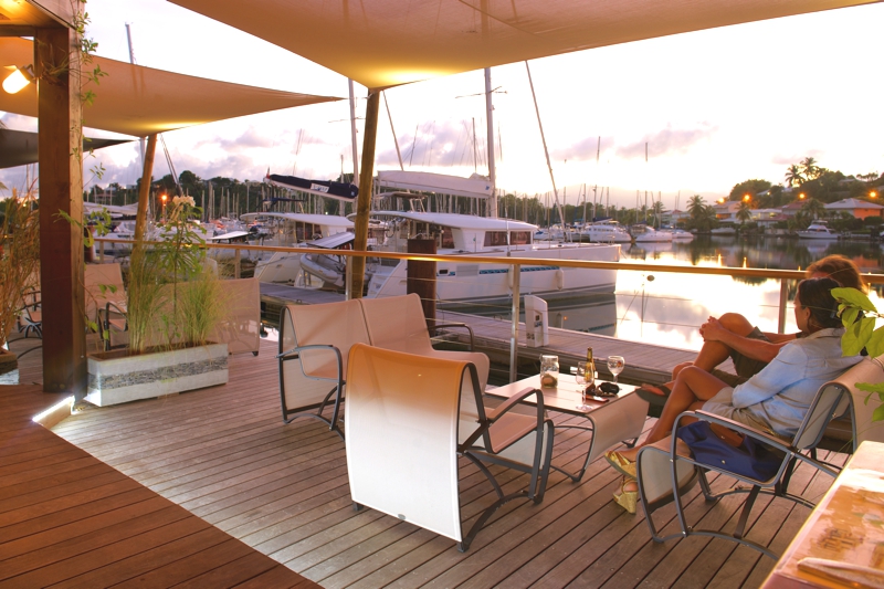 l’adresse incontournable à la marina du Gosier pour un moment hors du temps